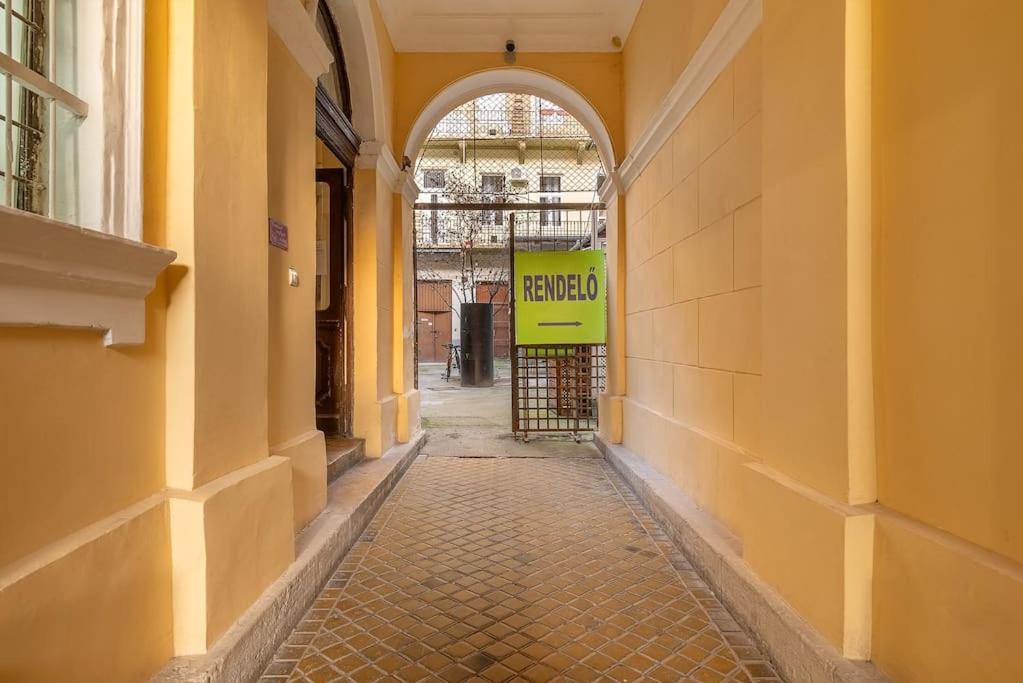 Dizsu'S Place Budapeşte Dış mekan fotoğraf